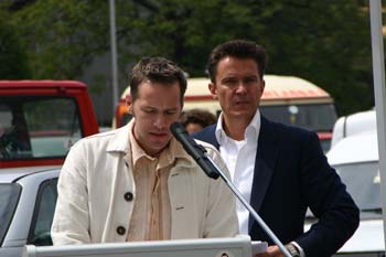 AidsMemorialDay2004_02