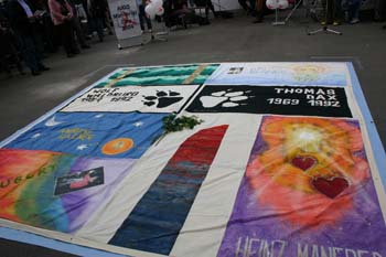 AidsMemorialDay2004_16