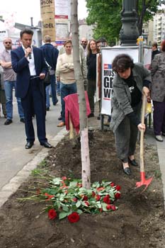 AidsMemorialDay2004_20