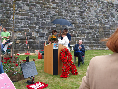 AidsMemorialDay2009__09