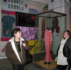 Quiltquadrat in der Ausstellung 'geheimsache:leben'